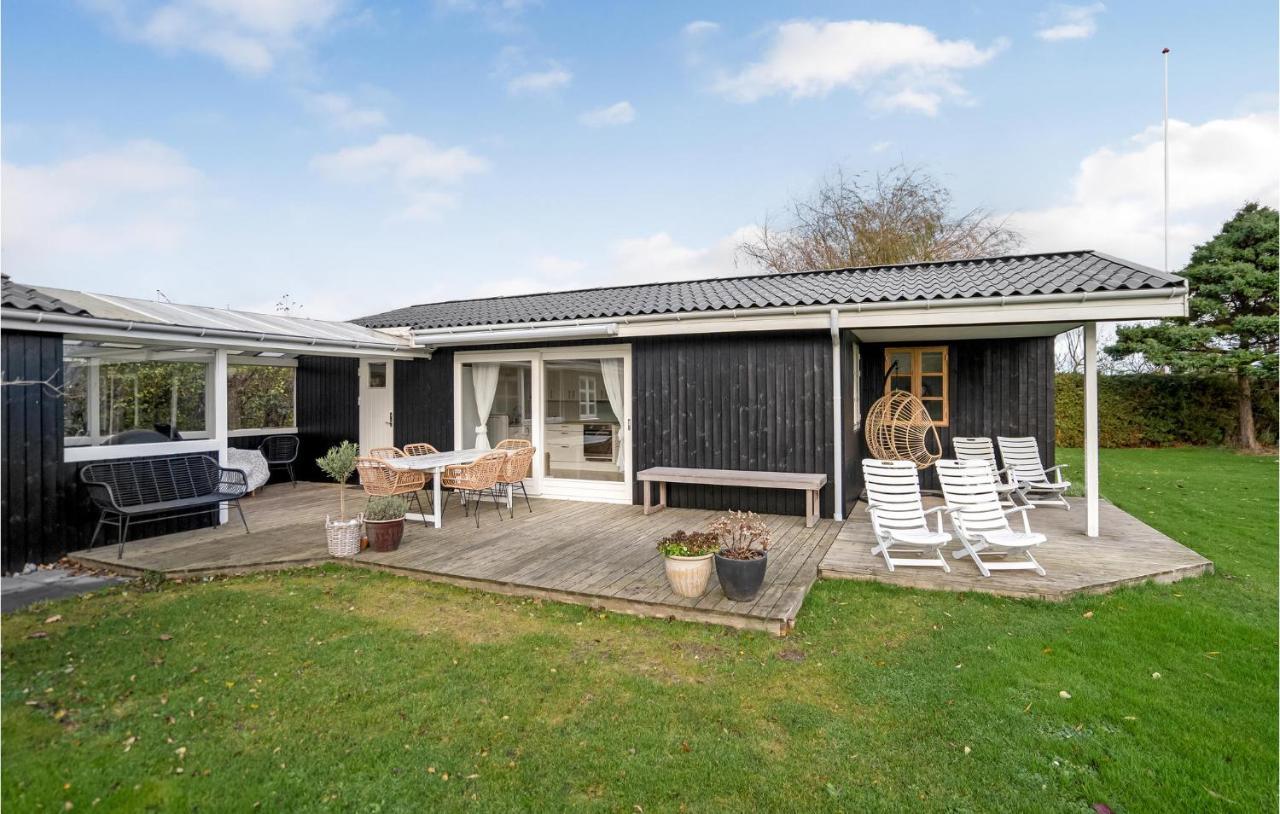 Lovely Home In Otterup With Kitchen Esterno foto